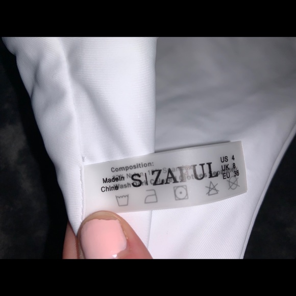 SMALL White one shoulder strap bikini from ZAFUL - Picture 2 of 4